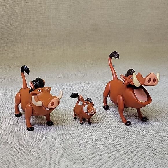 Lion King bundle. Shirt, sleeping pants, movie, books, figures - Picture 14 of 16